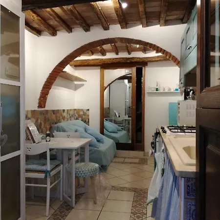 La Maison *